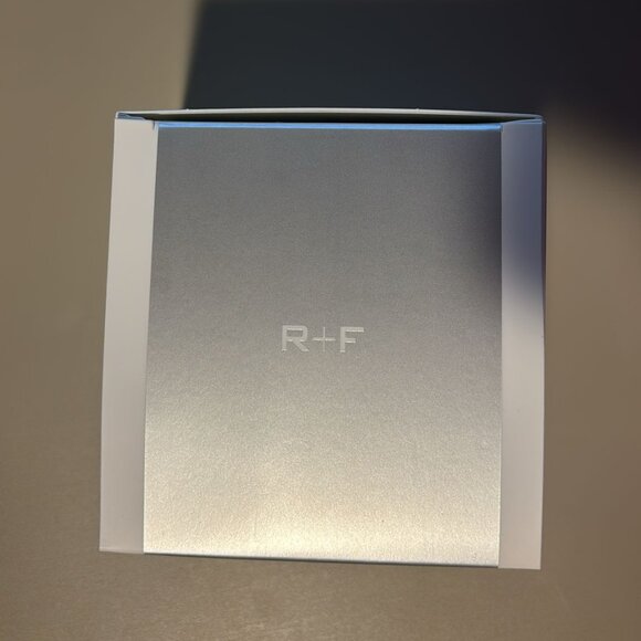 Rodan Fields Micro-Dermabrasion Paste 125ml - New Sealed in a box - Picture 3 of 4